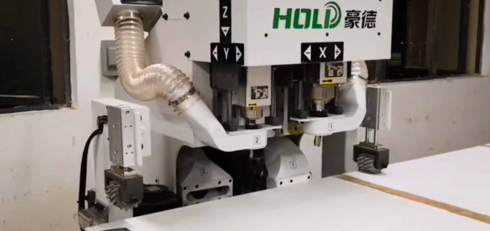 #HOLD CNC door lock machine